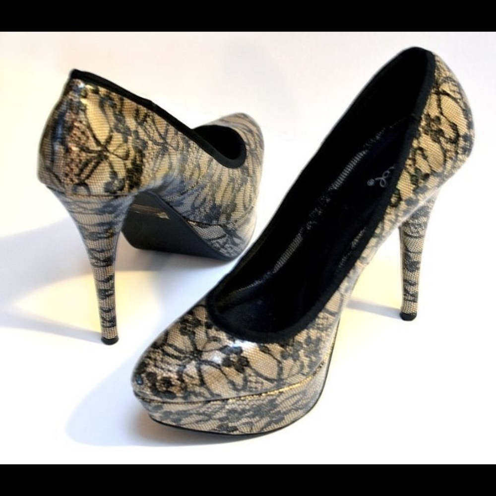 Sexy Flower Design High Heel Size 7.5